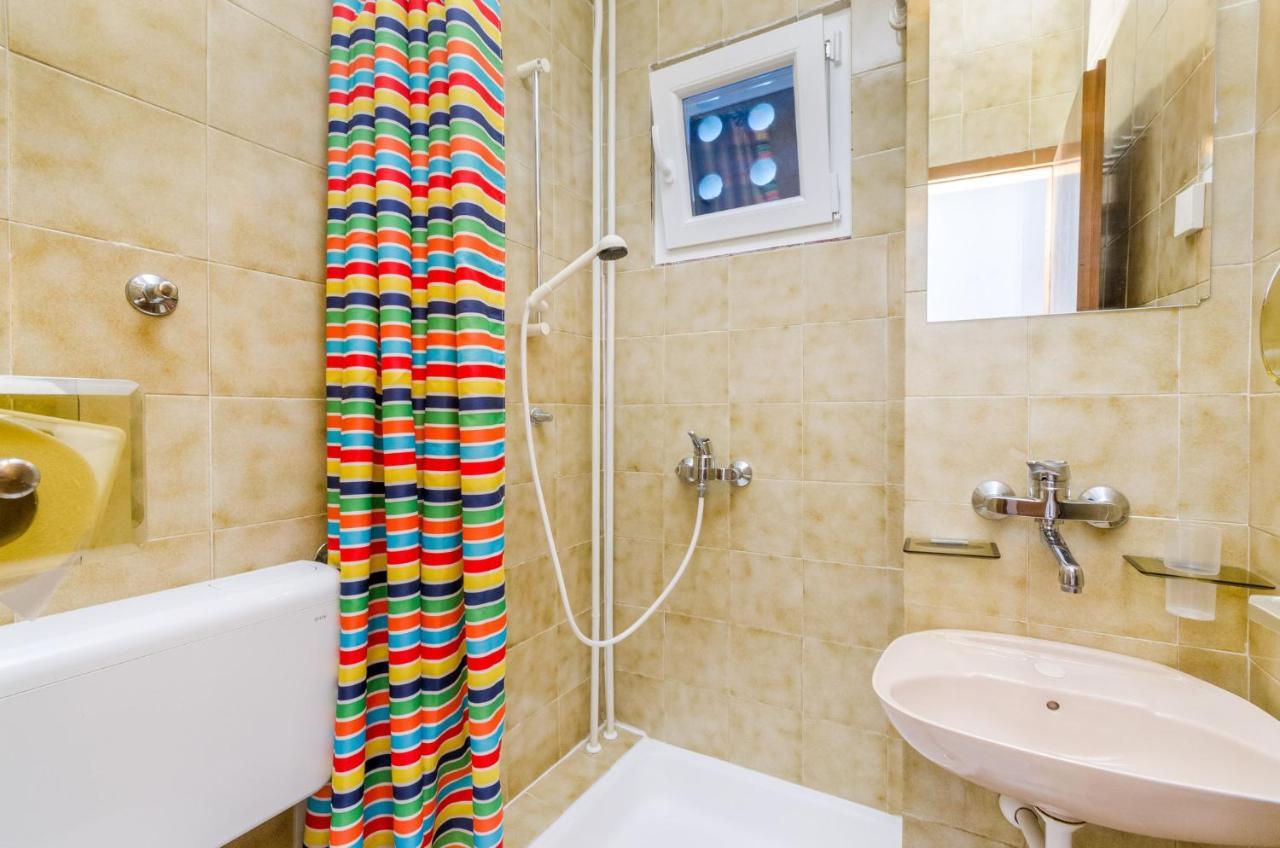 Hotel Draginja à Crikvenica Extérieur photo